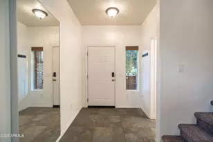 7202 S 40th Ln, Phoenix, AZ 85041 - Photo 6