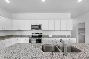 10055 W Devonshire Ave, Phoenix, AZ 85037 - Photo 2