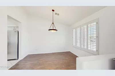 10881 W Oraibi Drive, Peoria, AZ 85373 - Photo 10