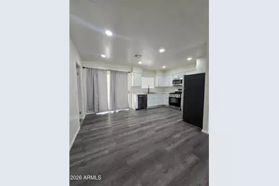 517 W Grove Street, Phoenix, AZ 85041 - Photo 4