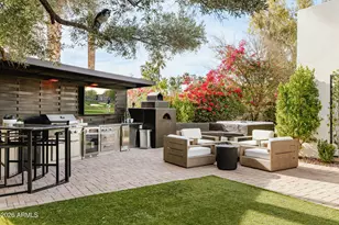 10011 E Windrose Dr, Scottsdale, AZ 85260 - Photo 32