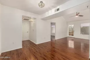 9990 N Scottsdale Rd, Paradise Valley, AZ 85253 - Photo 16