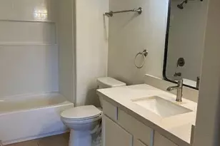9990 N Scottsdale Rd, Paradise Valley, AZ 85253 - Photo 8