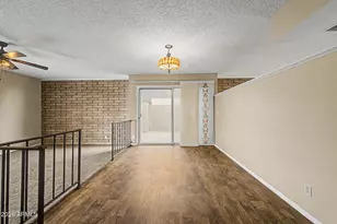 2021 West Myrtle Ave, Phoenix, AZ 85021 - Photo 8