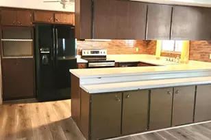 3314 N 80th Ln, Phoenix, AZ 85033 - Photo 8