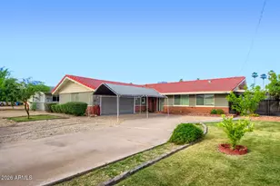 5047 N 39th Dr, Phoenix, AZ 85019 - Photo 1