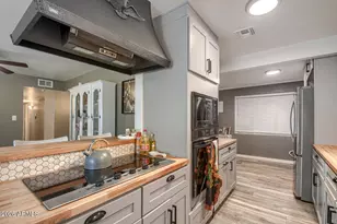 5047 N 39th Dr, Phoenix, AZ 85019 - Photo 20