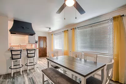 5047 N 39th Drive, Phoenix, AZ 85019 - Photo 6