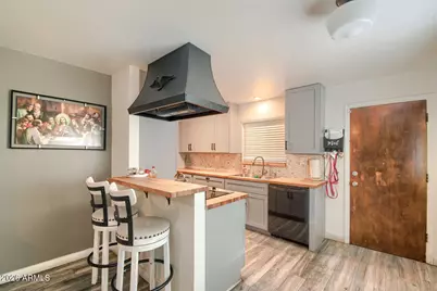 5047 N 39th Drive, Phoenix, AZ 85019 - Photo 20