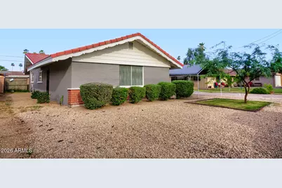 5047 N 39th Drive, Phoenix, AZ 85019 - Photo 4
