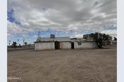 327 W Dr Martin Luther King Street, Eloy, AZ 85131 - Photo 2