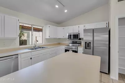 3321 W Gary Drive, Chandler, AZ 85226 - Photo 8