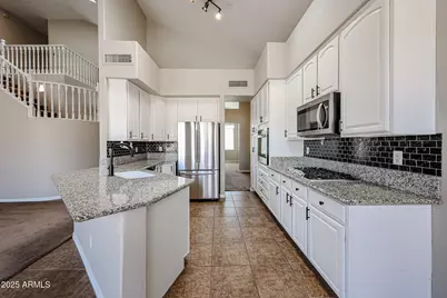 6506 W Molly Lane, Phoenix, AZ 85083 - Photo 12