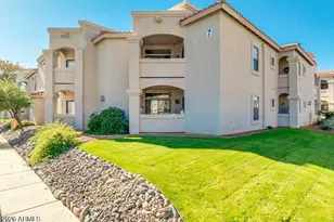 9151 W Greenway Rd, Peoria, AZ 85381 - Photo 10