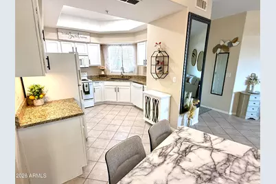 9151 W Greenway Road #259, Peoria, AZ 85381 - Photo 1