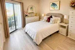9151 W Greenway Rd, Peoria, AZ 85381 - Photo 4