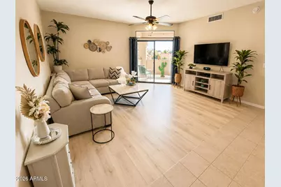 9151 W Greenway Road #259, Peoria, AZ 85381 - Photo 2