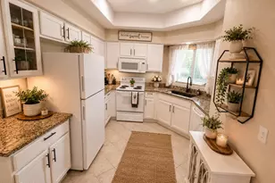 9151 W Greenway Rd, Peoria, AZ 85381 - Photo 1