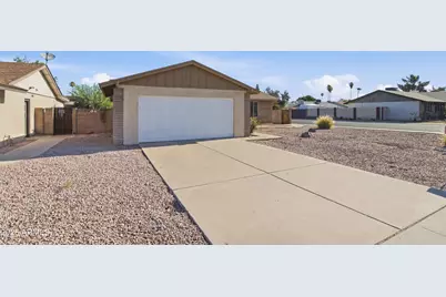 2070 E Yale Drive, Tempe, AZ 85283 - Photo 2