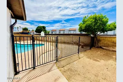 3164 W Meadow Drive, Phoenix, AZ 85053 - Photo 8
