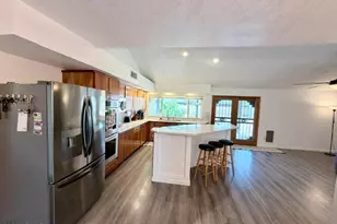 3164 W Meadow Dr, Phoenix, AZ 85053 - Photo 24