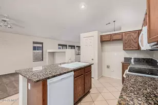 12828 S 175th Ln, Goodyear, AZ 85338 - Photo 4