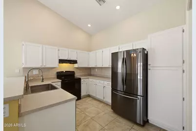 902 W Sequoia Drive, Phoenix, AZ 85027 - Photo 14