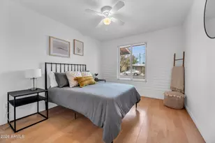 1275 E Campus Dr, Tempe, AZ 85282 - Photo 10
