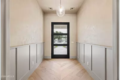 3415 N 47th Place, Phoenix, AZ 85018 - Photo 2