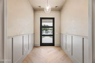 3415 N 47th Pl, Phoenix, AZ 85018 - Photo 2