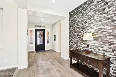 9994 W Blue Sky Drive, Peoria, AZ 85383 - Photo 6