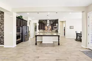 9994 W Blue Sky Dr, Peoria, AZ 85383 - Photo 8