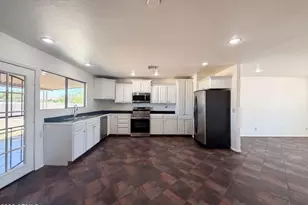 2702 W Carter Dr, Tempe, AZ 85282 - Photo 6