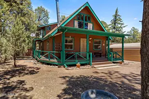 2118 Blue Jay Rd, Overgaard, AZ 85933 - Photo 2