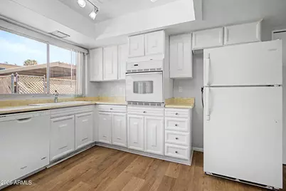 1611 E Newport Drive, Tempe, AZ 85282 - Photo 16