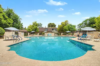 1611 E Newport Drive, Tempe, AZ 85282 - Photo 32