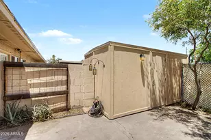 1611 E Newport Dr, Tempe, AZ 85282 - Photo 28