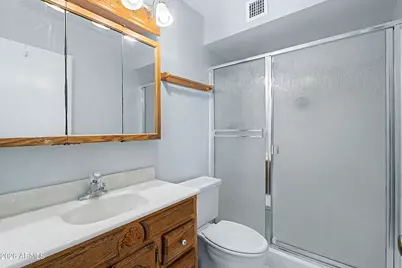 1611 E Newport Drive, Tempe, AZ 85282 - Photo 22
