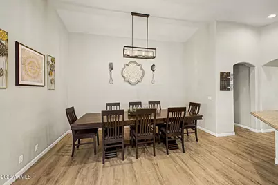 1352 S Portland Avenue, Gilbert, AZ 85296 - Photo 8