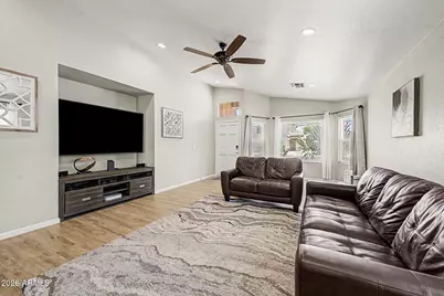 1352 S Portland Avenue, Gilbert, AZ 85296 - Photo 6