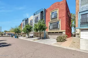 3434 E Avalon Dr, Phoenix, AZ 85018 - Photo 1