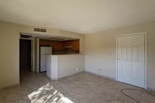 3535 W Tierra Buena Ln, Phoenix, AZ 85053 - Photo 8