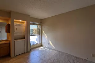 3535 W Tierra Buena Ln, Phoenix, AZ 85053 - Photo 16