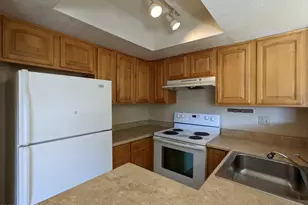3535 W Tierra Buena Ln, Phoenix, AZ 85053 - Photo 14