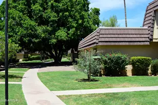 1609 E Malibu Dr, Tempe, AZ 85282 - Photo 2