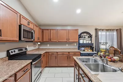 10224 W Gross Avenue, Tolleson, AZ 85353 - Photo 14