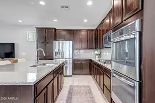 2252 S Basmath Ln, Gilbert, AZ 85295 - Photo 12