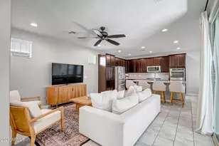 2252 S Basmath Ln, Gilbert, AZ 85295 - Photo 8