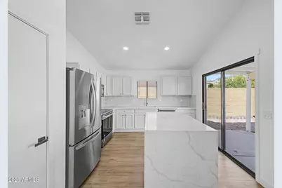 16813 N 113th Avenue, Surprise, AZ 85378 - Photo 10