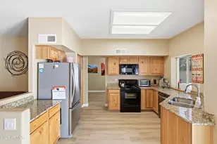 4578 W Shannon St, Chandler, AZ 85226 - Photo 6